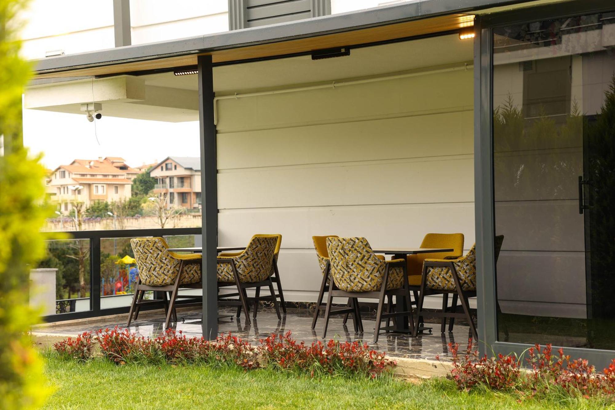 Gardenmode Airport Hotel Tasoluk Экстерьер фото